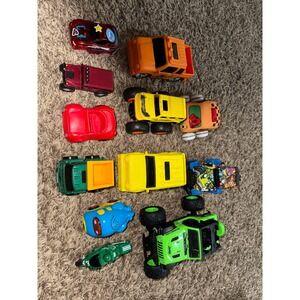 Mixed Toy Vehicle Lot Jeep Rubicon Hess Motorcycle Monster Truck Dump Truck 12pc
